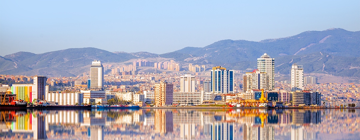 Location de voitures pas chères Izmir - Adnan Menderes au mois