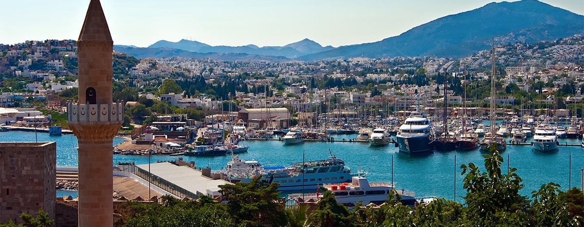 Location de voitures pas chères Bodrum au mois