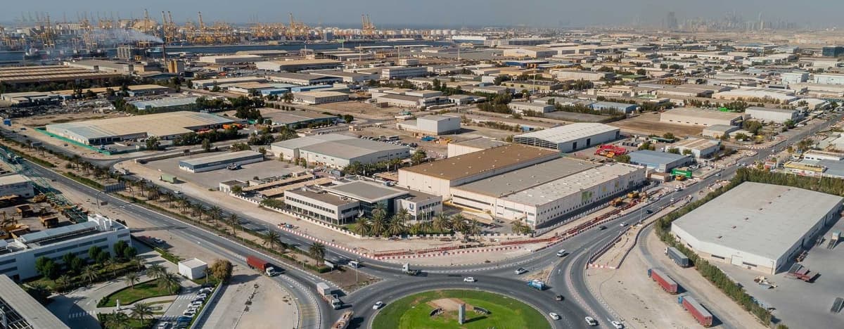 Location de voitures pas chères Dubai Hills Mall au mois