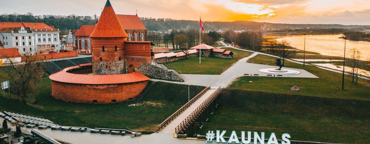 Location de voitures pas chères Kaunas Airport au mois