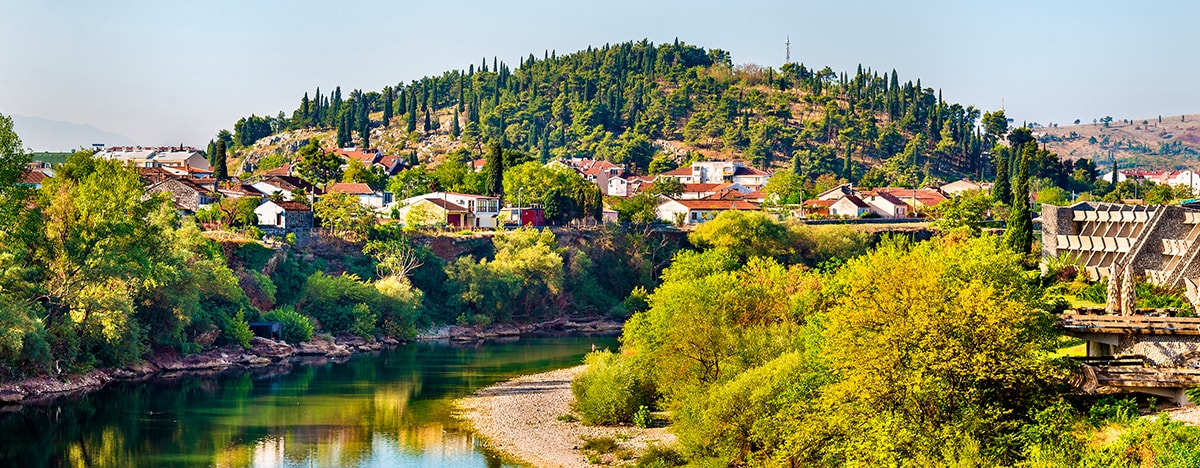 Descubra as avaliações da Goldcar em Podgorica 